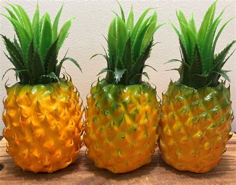 are pineapples fake